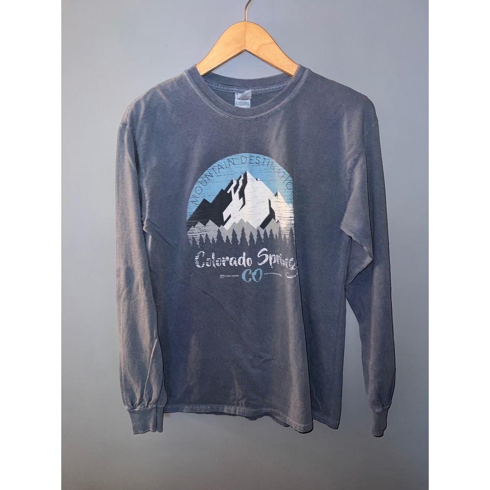 Gildan Colorado Springs Mountain Destination Long Sleeve Graphic Tee Blue Medium